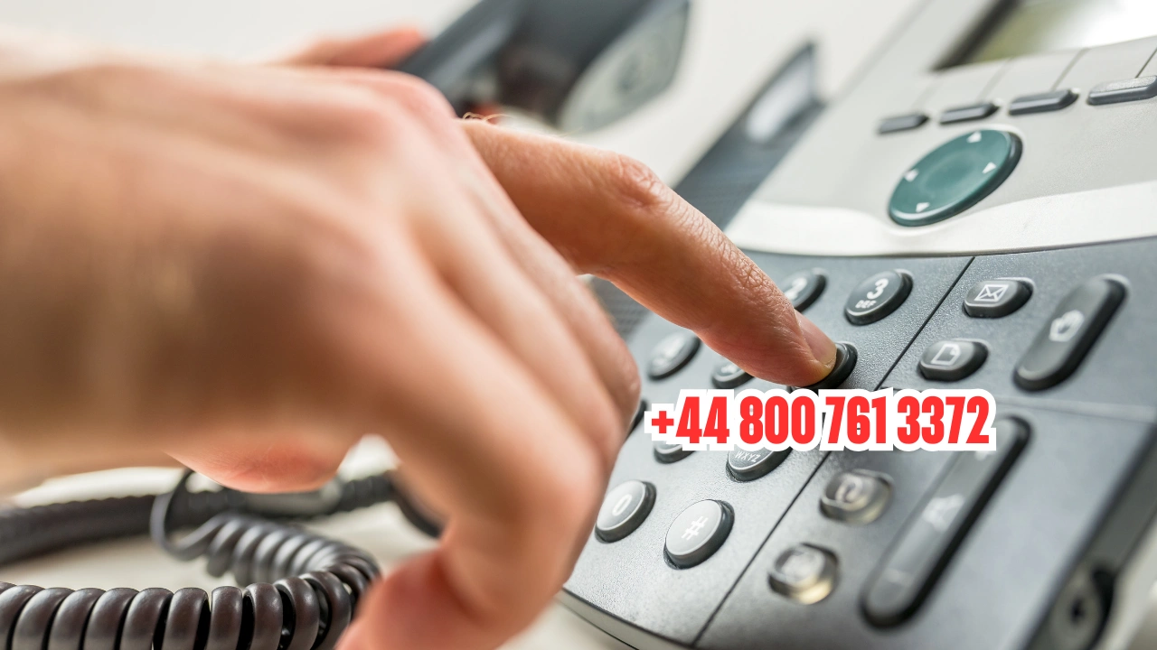 +44 800 761 3372